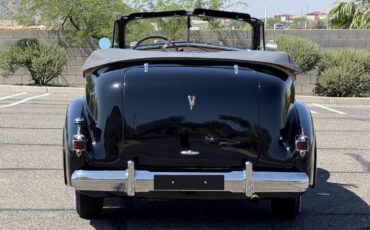 Cadillac-Series-75-Convertible-Sedan-1938-Convertible-Sedan-with-Division-10