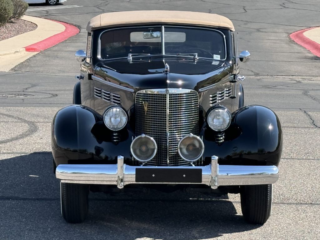 Cadillac-Series-75-Convertible-Sedan-1938-Convertible-Sedan-with-Division-22