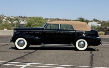Cadillac-Series-75-Convertible-Sedan-1938-Convertible-Sedan-with-Division-6