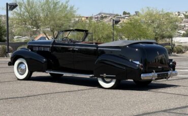 Cadillac-Series-75-Convertible-Sedan-1938-Convertible-Sedan-with-Division-7