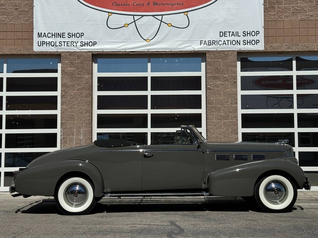 Cadillac-Series-75-convertible-1938-grey-1