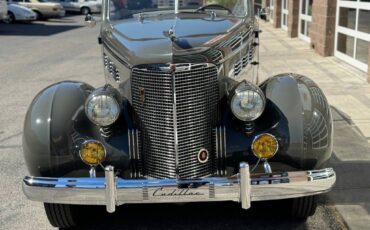 Cadillac-Series-75-convertible-1938-grey-4