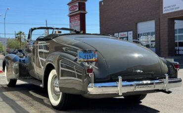 Cadillac-Series-75-convertible-1938-grey-7