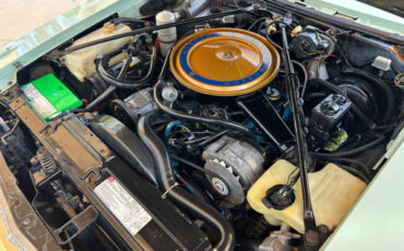 Cadillac-Seville-1977-Sedan-39