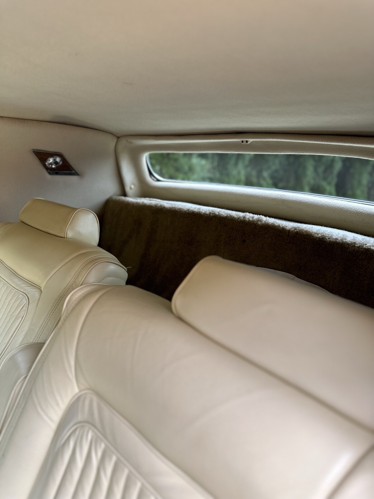Cadillac-Seville-1980-13