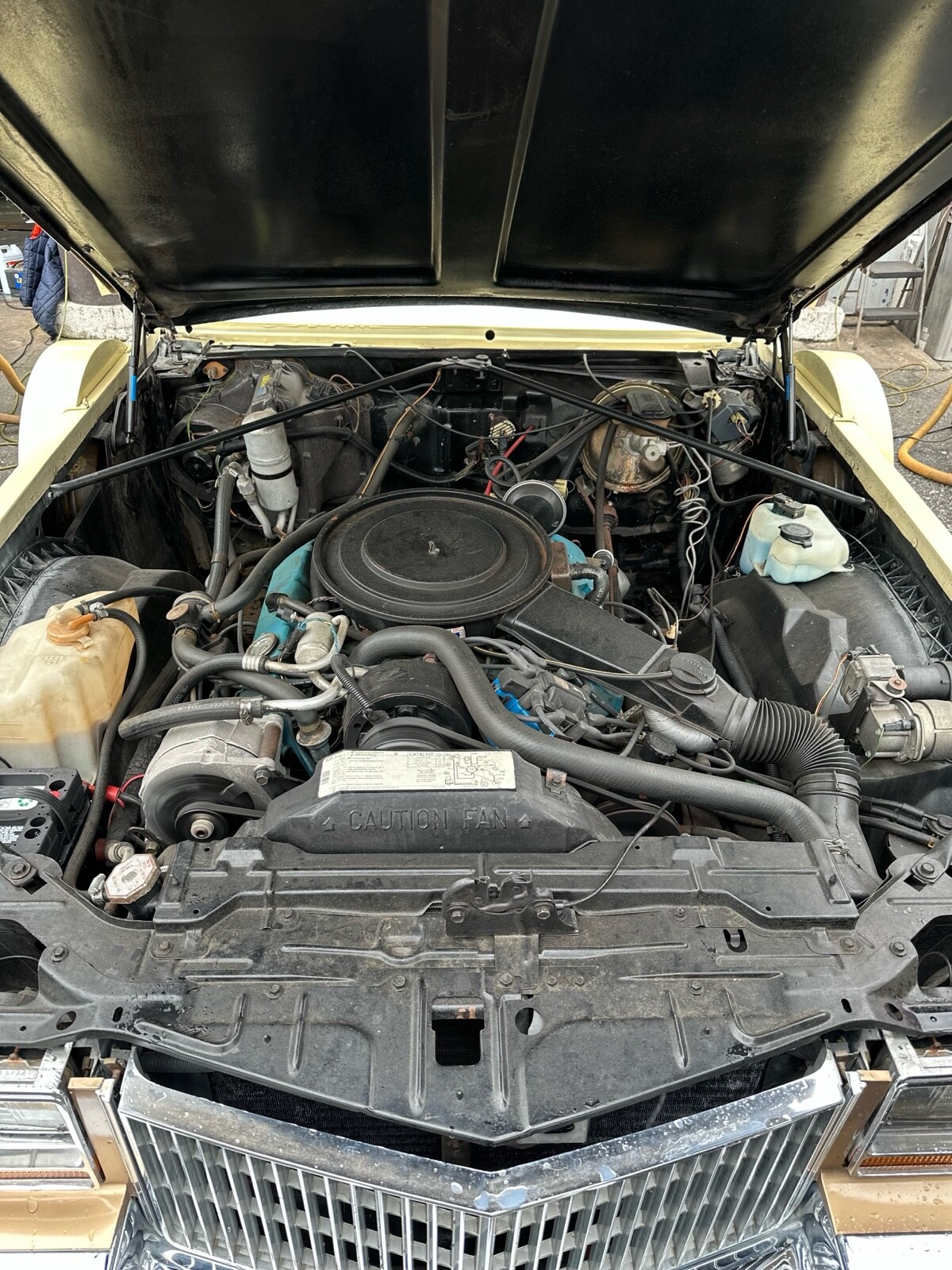 Cadillac-Seville-1980-21