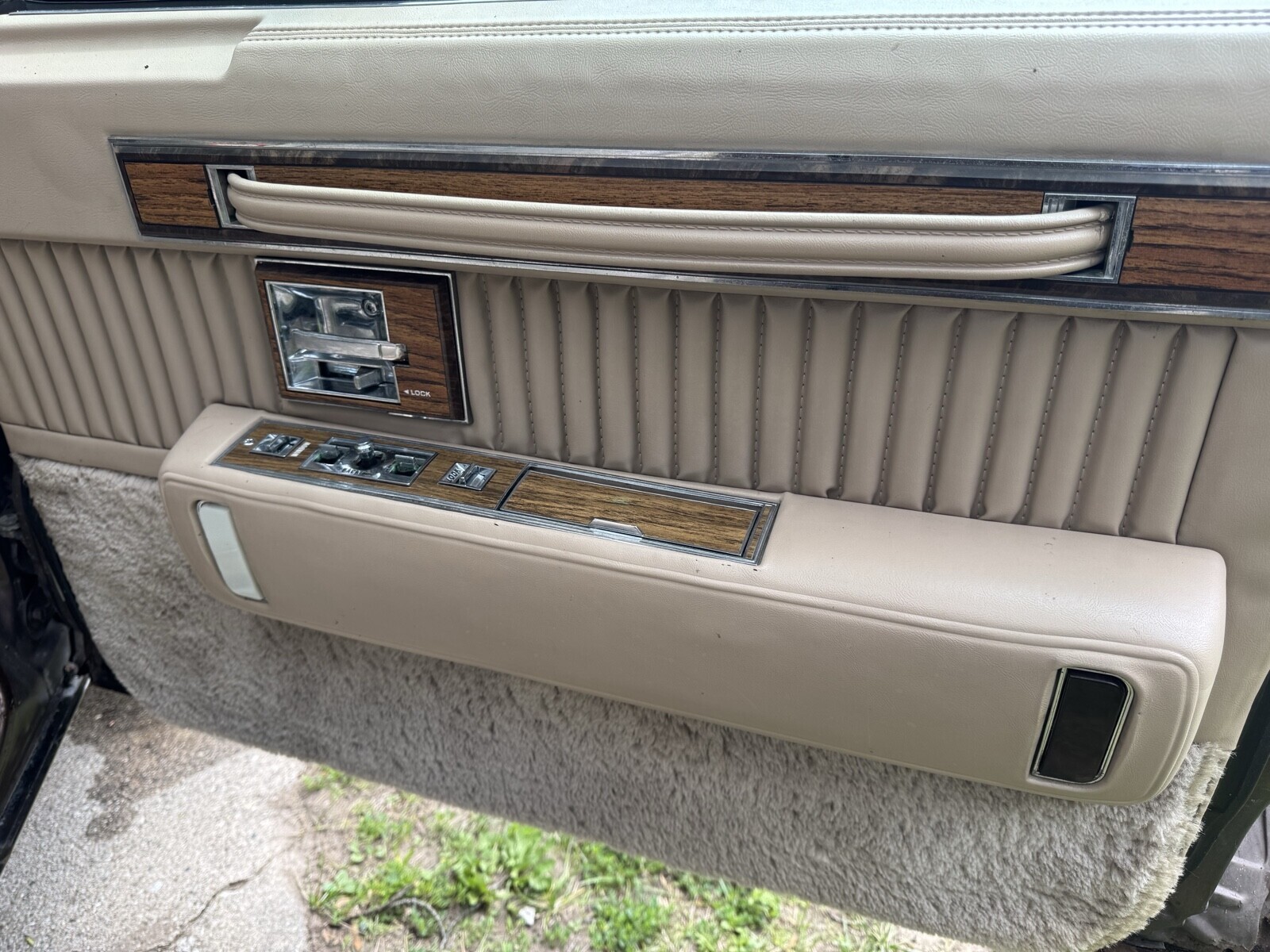 Cadillac-Seville-1980-Hatchback-10