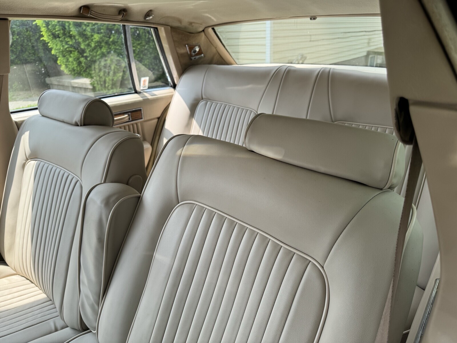 Cadillac-Seville-1980-Hatchback-14