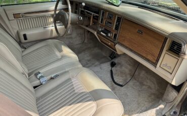 Cadillac-Seville-1980-Hatchback-19