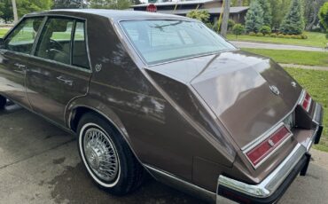 Cadillac-Seville-1980-Hatchback-4