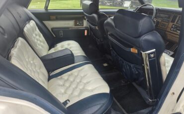 Cadillac-Seville-1985-12
