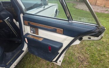 Cadillac-Seville-1985-13