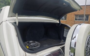Cadillac-Seville-1985-17