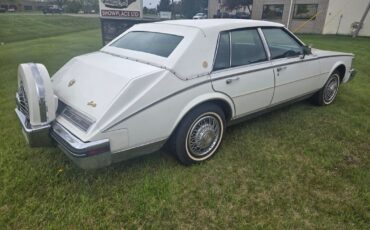 Cadillac-Seville-1985-4