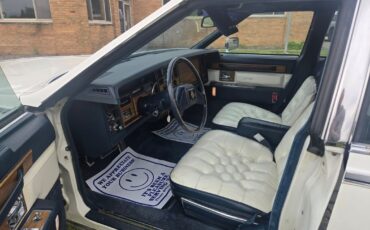 Cadillac-Seville-1985-8