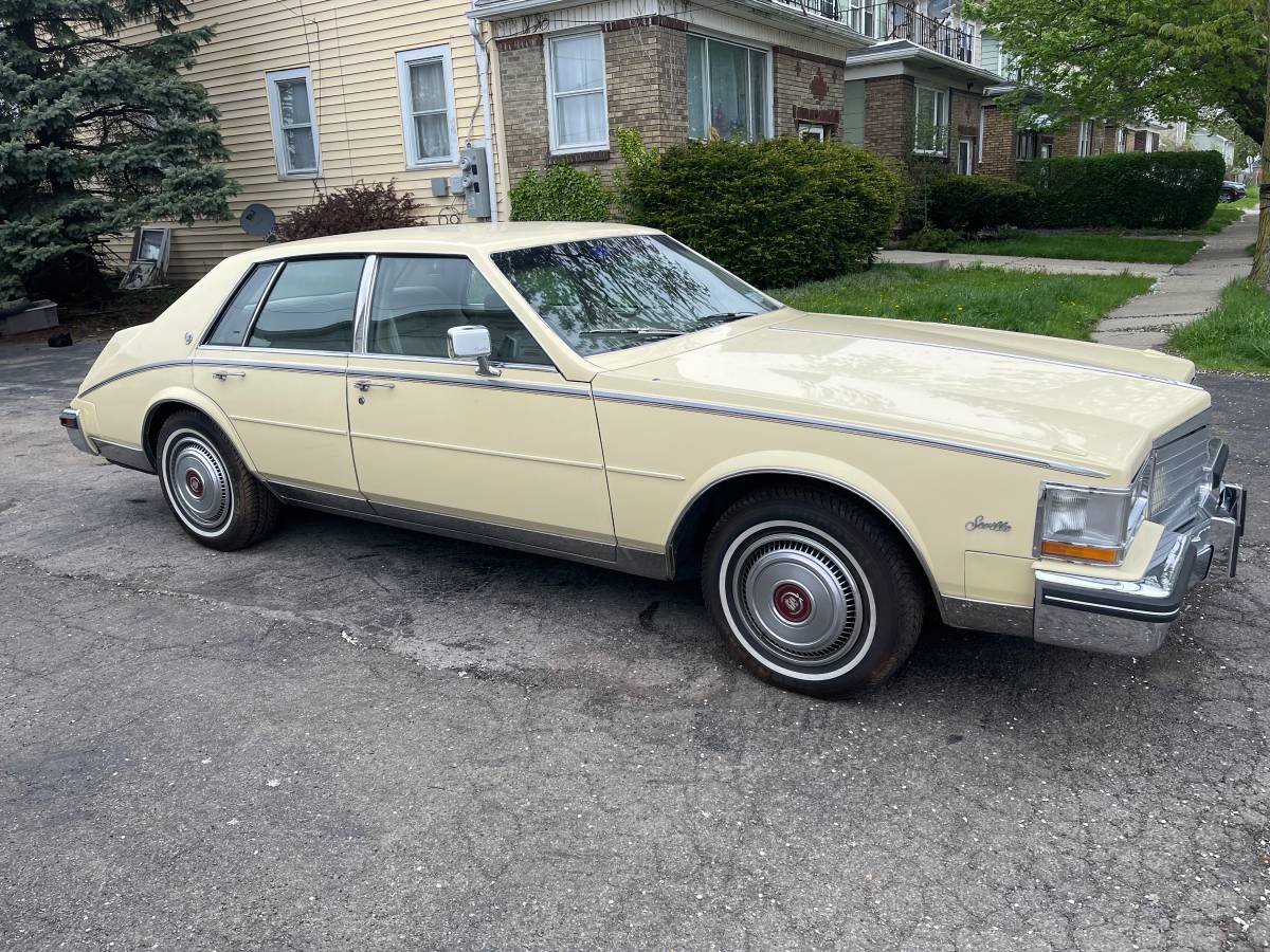 Cadillac-Seville-1985-yellow-9