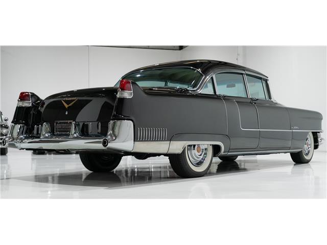 Cadillac-Sixty-Special-1955-Sedan-11
