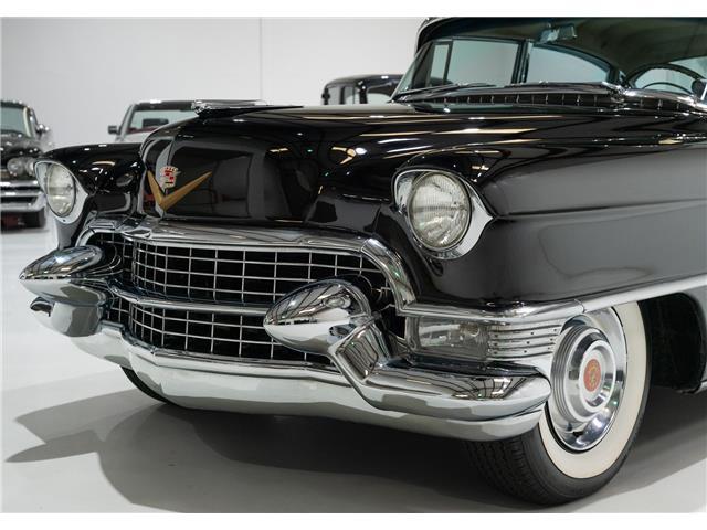 Cadillac-Sixty-Special-1955-Sedan-12