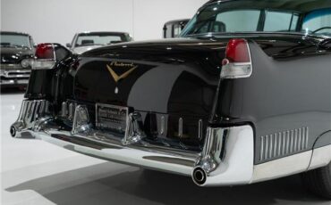 Cadillac-Sixty-Special-1955-Sedan-13