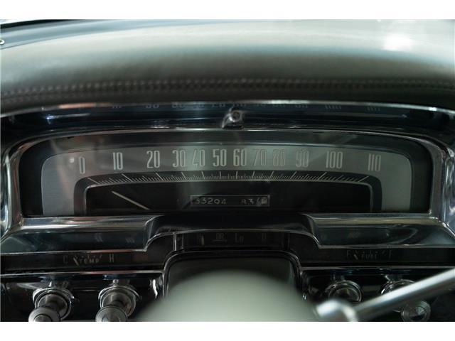 Cadillac-Sixty-Special-1955-Sedan-17