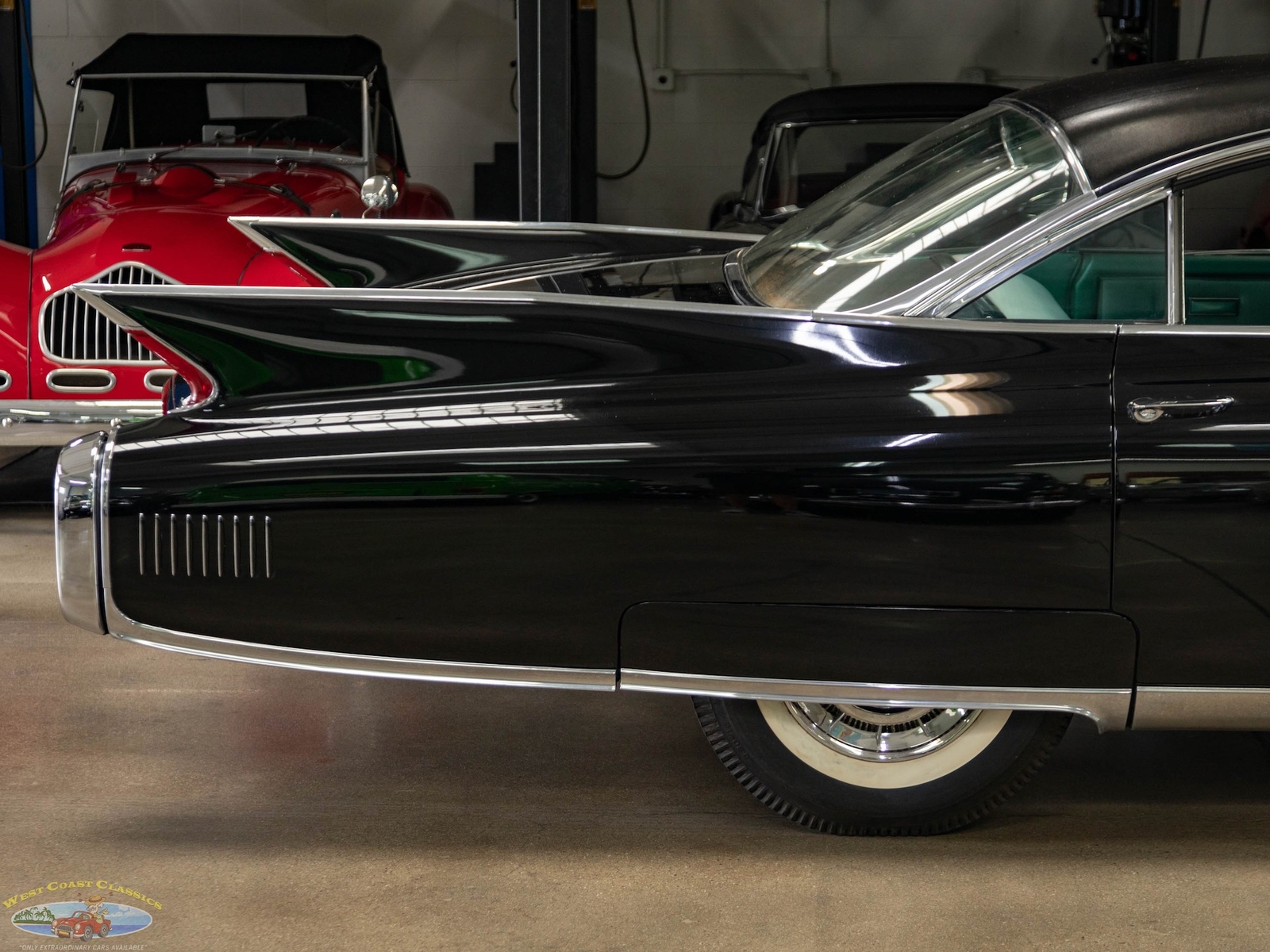 Cadillac-Sixty-Special-Fleetwood-1960-4-Door-Hardtop-1