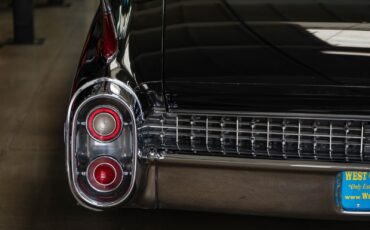 Cadillac-Sixty-Special-Fleetwood-1960-4-Door-Hardtop-17