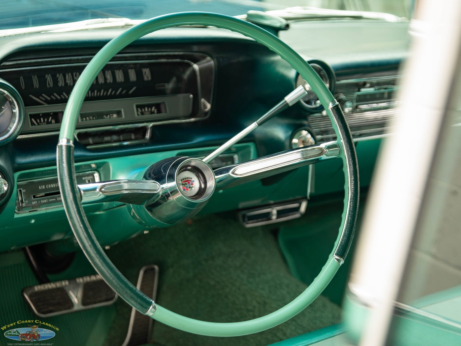 Cadillac-Sixty-Special-Fleetwood-1960-4-Door-Hardtop-31