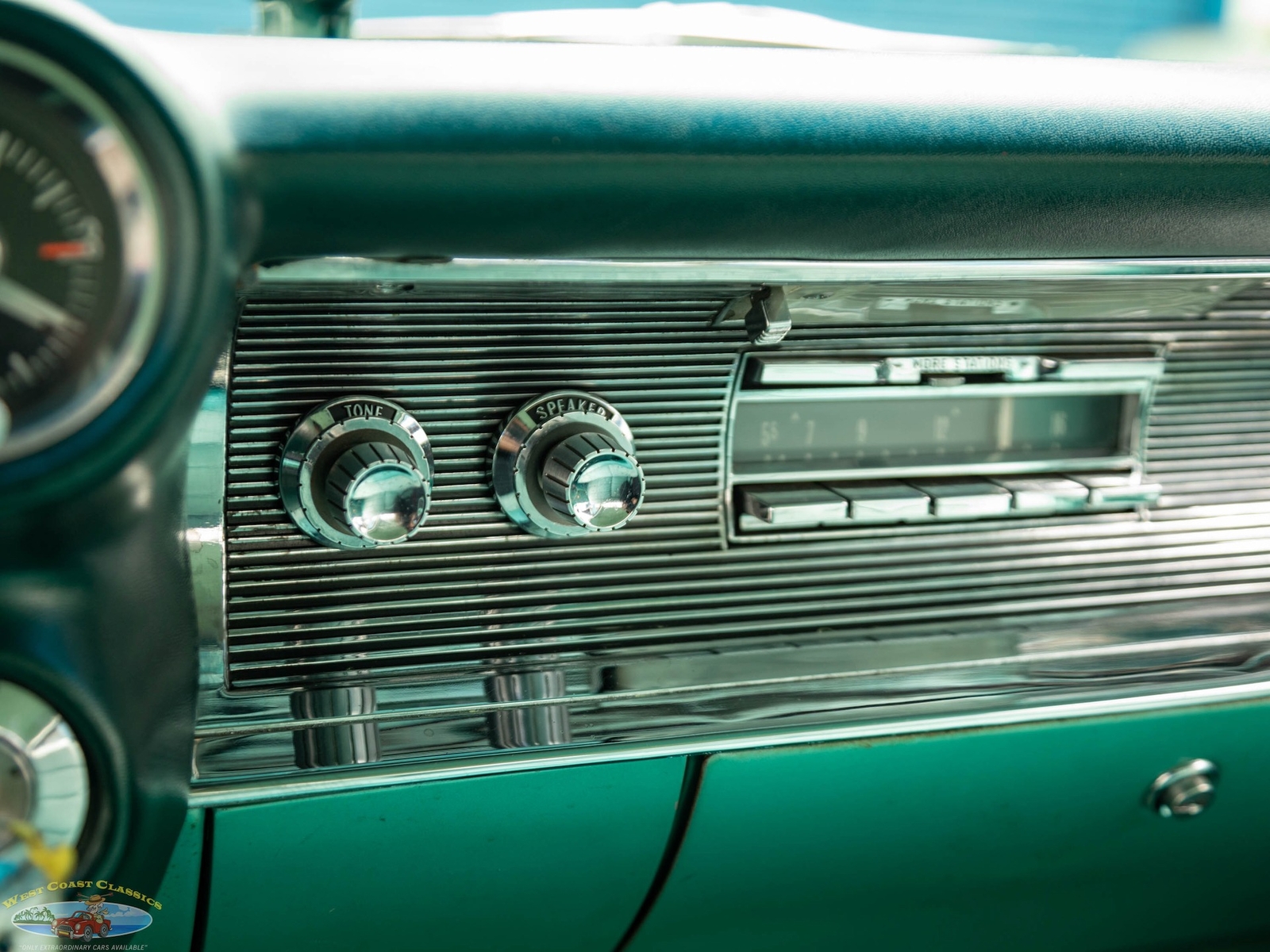 Cadillac-Sixty-Special-Fleetwood-1960-4-Door-Hardtop-37