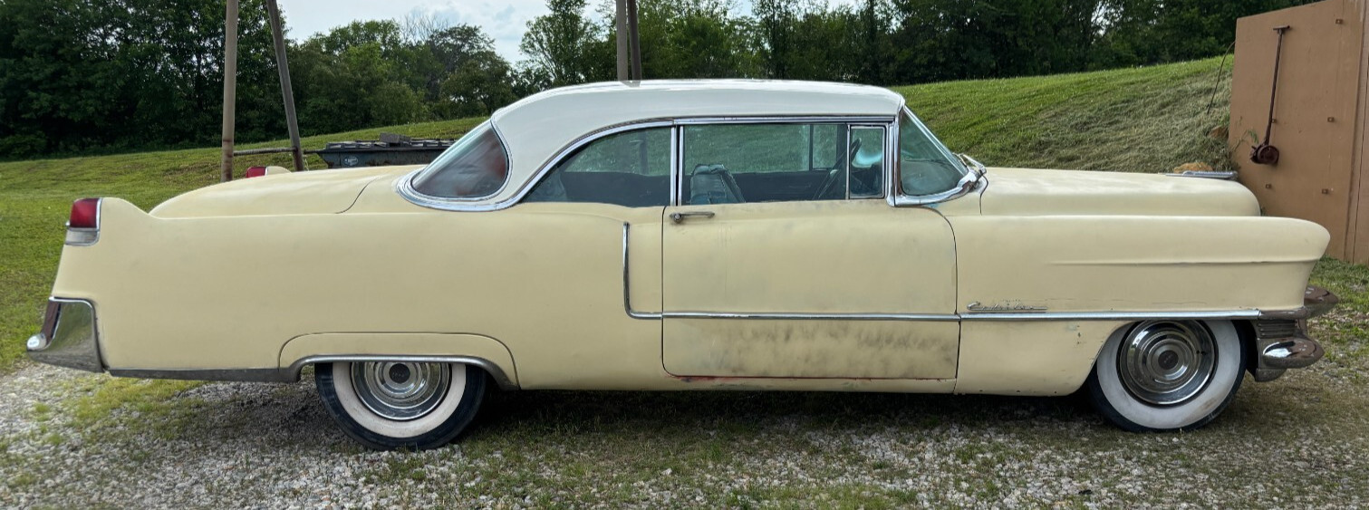 Cadillac-TWO-DOOR-HARDTOP-62-SERIES-1955-Coupe-1