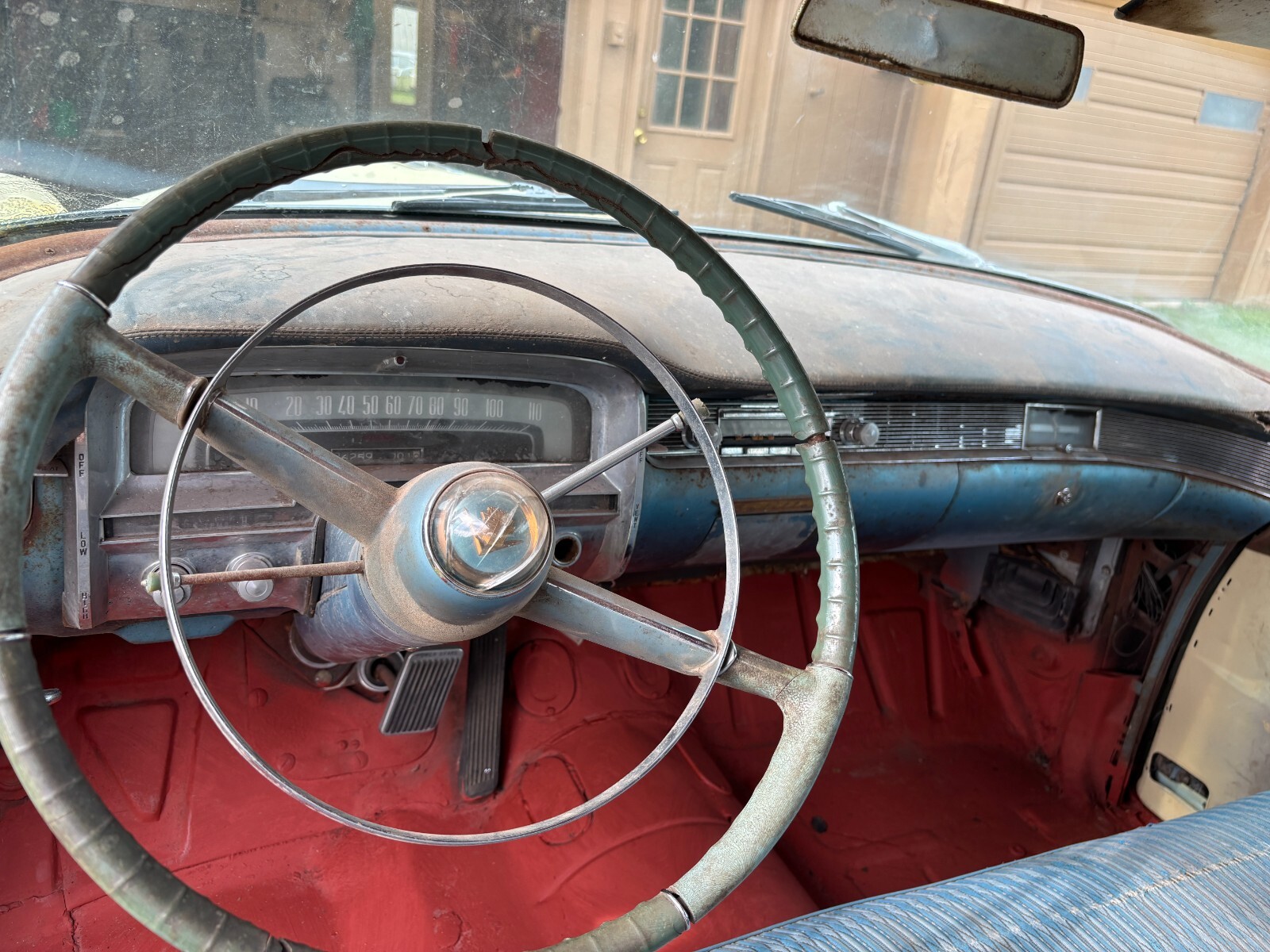 Cadillac-TWO-DOOR-HARDTOP-62-SERIES-1955-Coupe-13