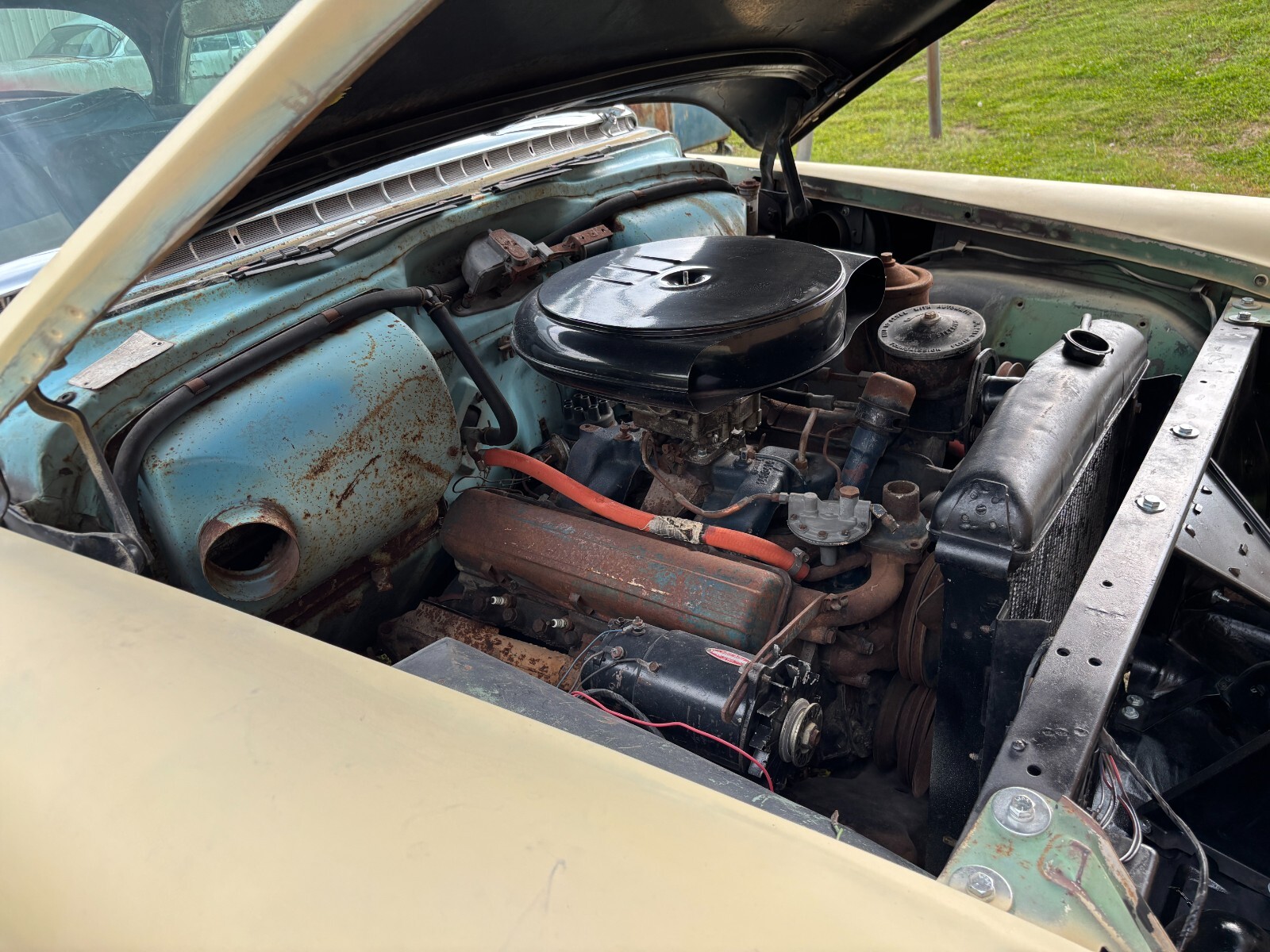 Cadillac-TWO-DOOR-HARDTOP-62-SERIES-1955-Coupe-9