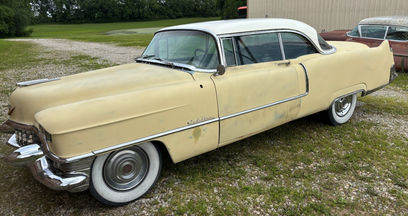 Cadillac TWO DOOR HARDTOP 62 SERIES 1955 Coupe