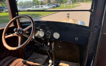 Cadillac-Type-61-Sedan-5-Passenger-1923-Sedan-12