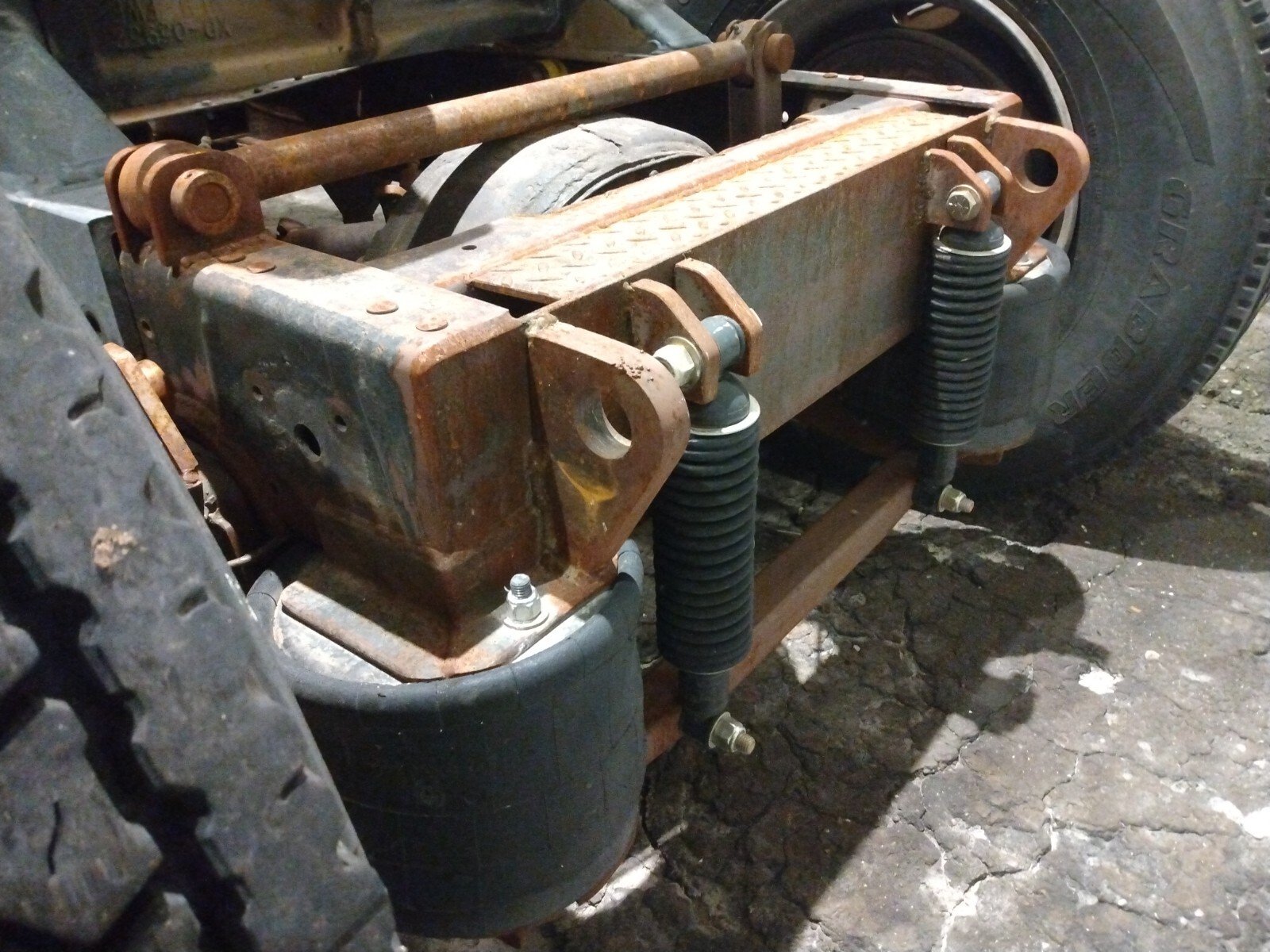 Chevrolet-1-Ton-Pickup-1956-Cab-Chassis-10