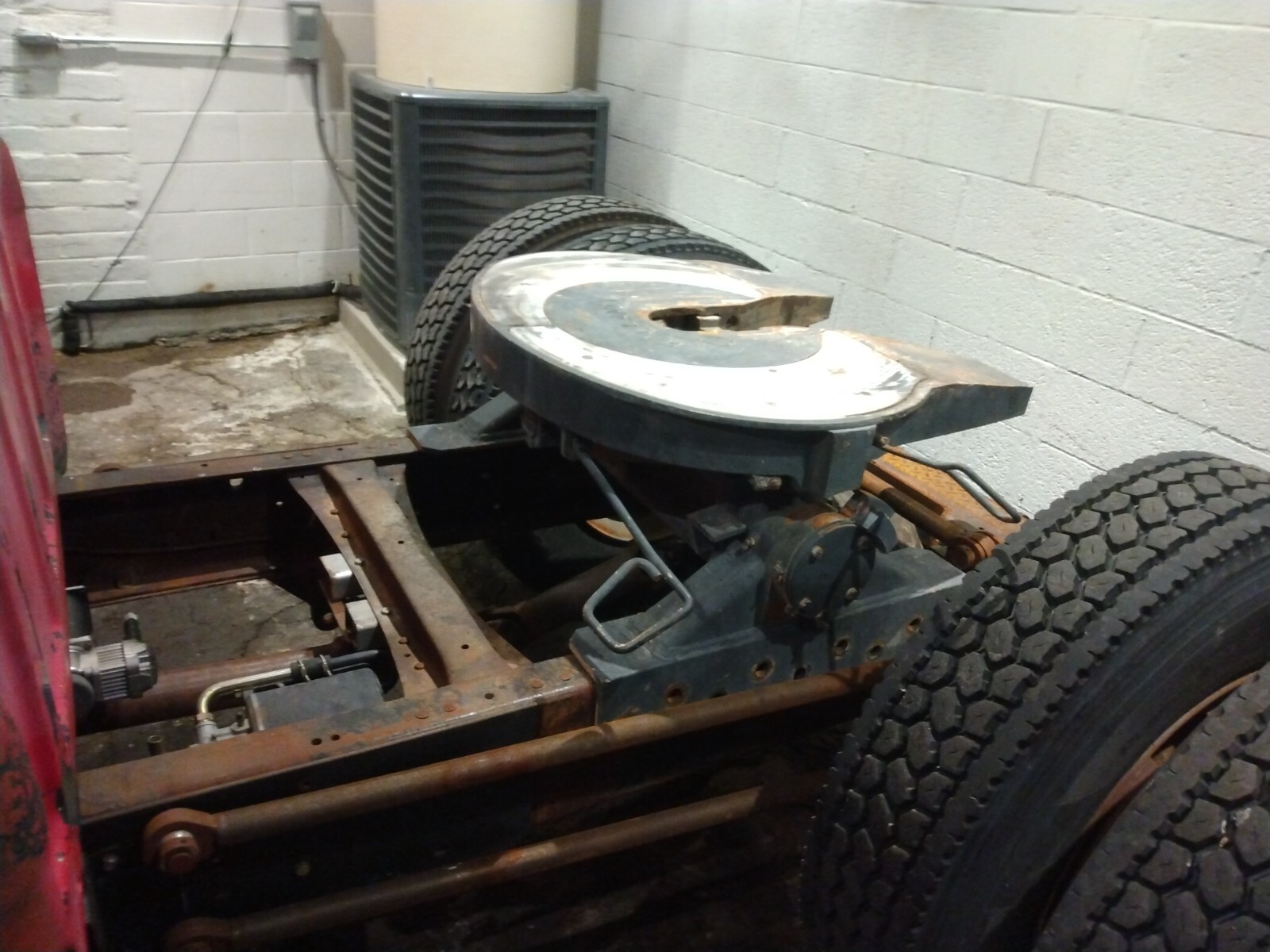 Chevrolet-1-Ton-Pickup-1956-Cab-Chassis-13