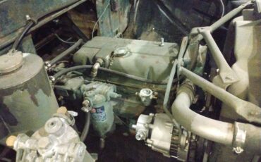 Chevrolet-1-Ton-Pickup-1956-Cab-Chassis-2