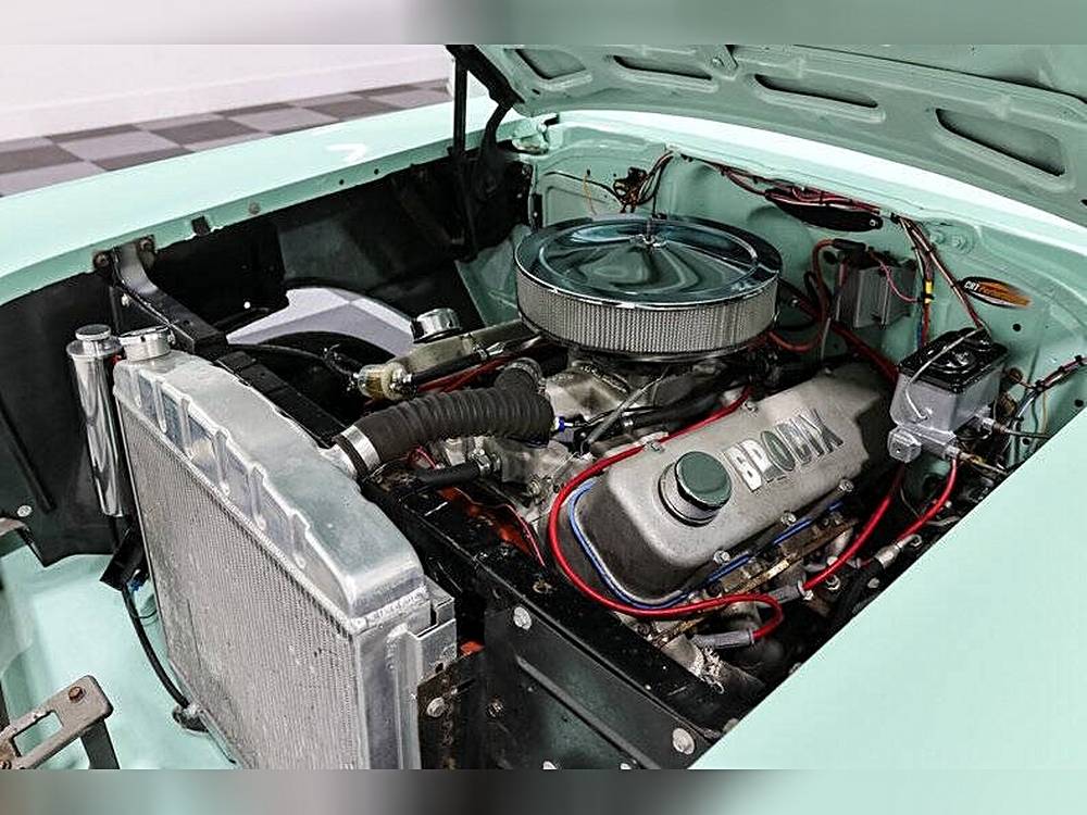 Chevrolet-150-1957-custom-10