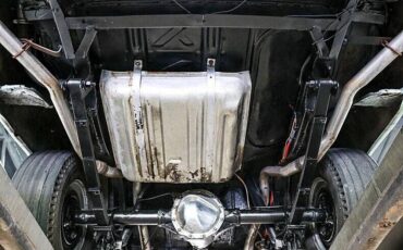 Chevrolet-150-1957-custom-22