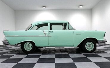 Chevrolet-150-1957-custom-7