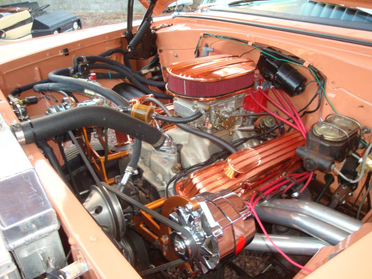 Chevrolet-150-businessman-1955-custom-10