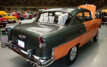 Chevrolet-150-businessman-1955-custom-13