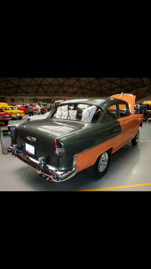 Chevrolet-150-businessman-1955-custom-13