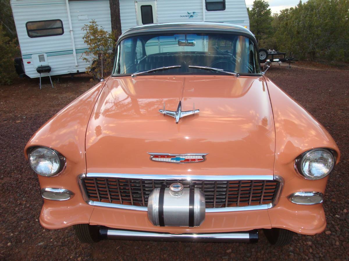 Chevrolet-150-businessman-1955-custom-15