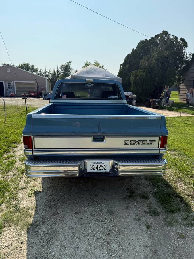 Chevrolet-1500-1986-blue-3