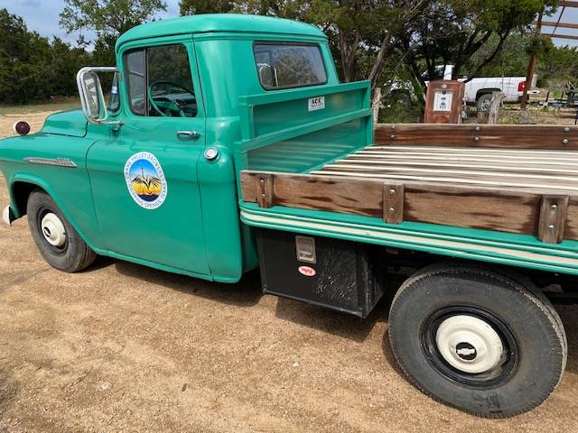 Chevrolet   1956 green