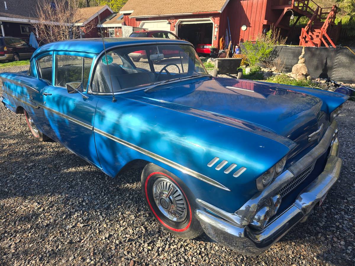 Chevrolet-1958-blue-1