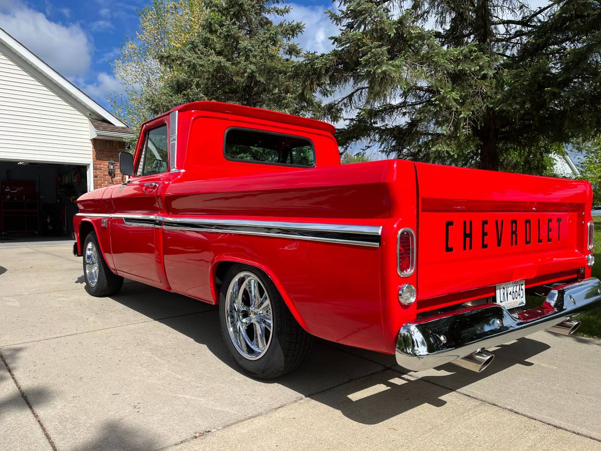 Chevrolet-1966-3