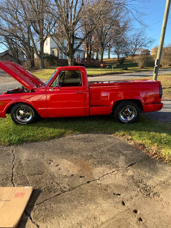 Chevrolet-1970-red-1
