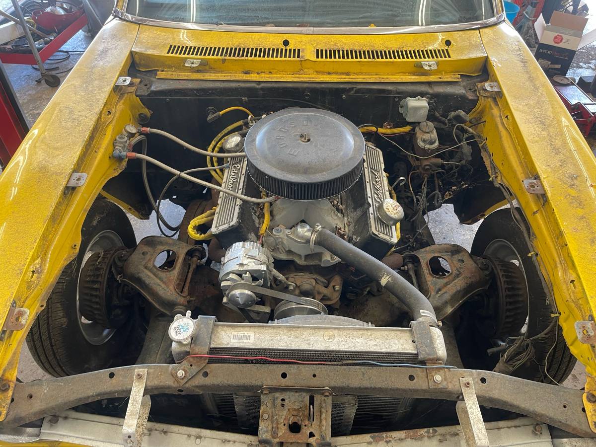 Chevrolet   1970 yellow