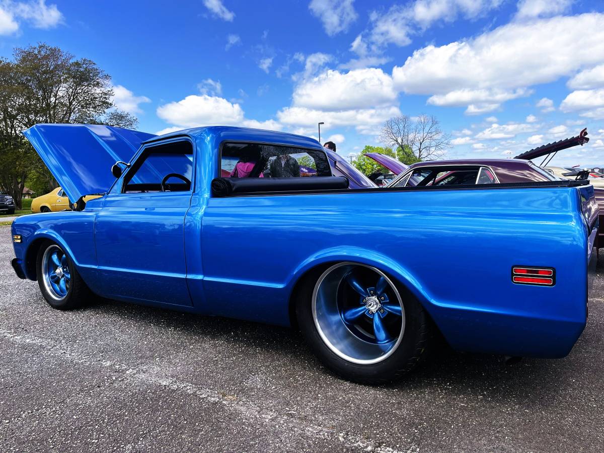 Chevrolet   1972 blue